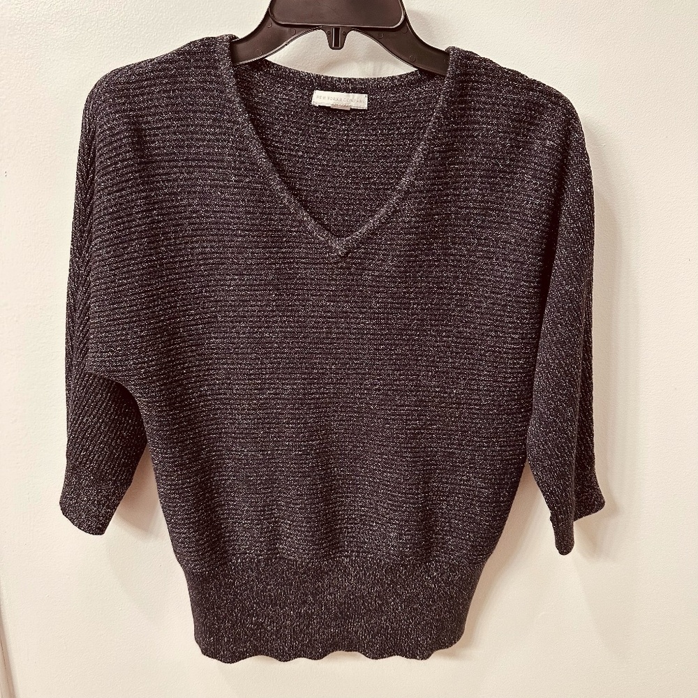 New York & Company Black w/ Silver Metallic V-Neck 3/4 Sleeve Knit Top Sz. Small